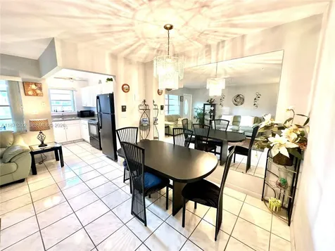 5300 Washington Street Hollywood FL 33021