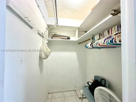 5300 Washington Street Hollywood FL 33021