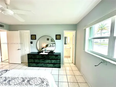 5300 Washington Street Hollywood FL 33021