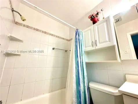 5300 Washington Street Hollywood FL 33021
