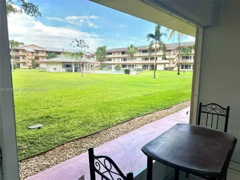 5300 Washington Street Hollywood FL 33021