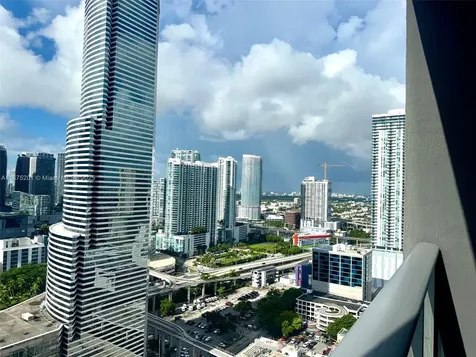 151 SE 1st Street Miami FL 33131