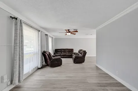 5031 SW 88th Terrace Cooper City FL 33328