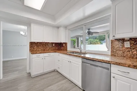 5031 SW 88th Terrace Cooper City FL 33328