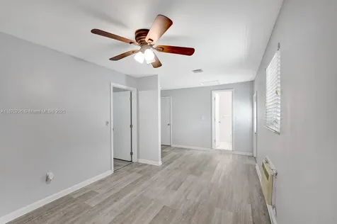 5031 SW 88th Terrace Cooper City FL 33328
