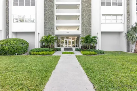 9381 E Bay Harbor Drive Bay Harbor Islands FL 33154