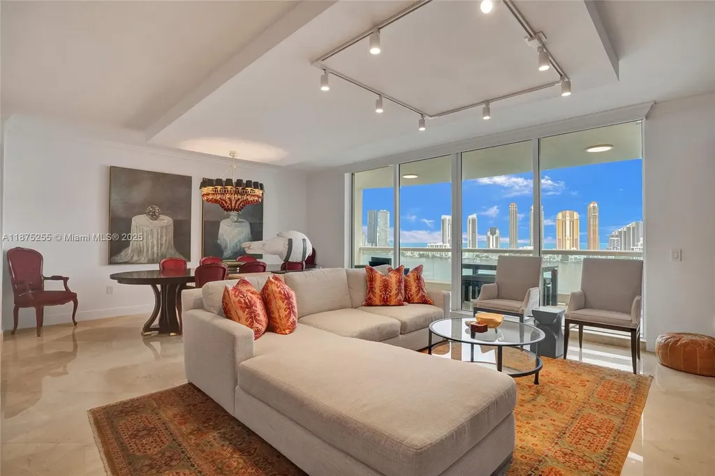 6000 Island Boulevard Aventura FL 33160