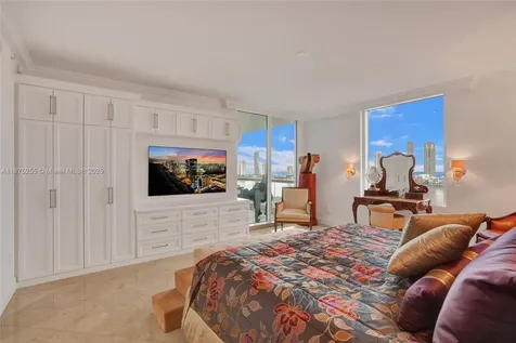 6000 Island Boulevard Aventura FL 33160