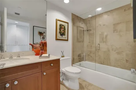 6000 Island Boulevard Aventura FL 33160
