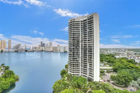 6000 Island Boulevard Aventura FL 33160
