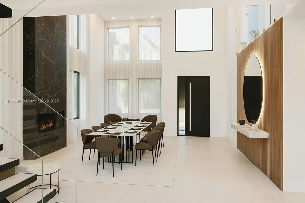 927 SW 7th Street Fort Lauderdale FL 33315