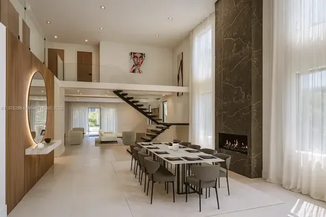 927 SW 7th Street Fort Lauderdale FL 33315