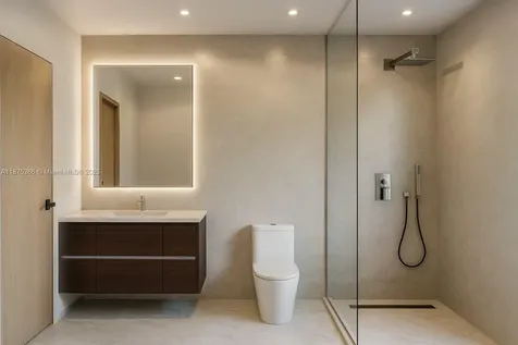 927 SW 7th Street Fort Lauderdale FL 33315