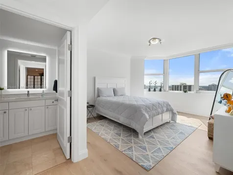 3201 NE 183rd Street Aventura FL 33160