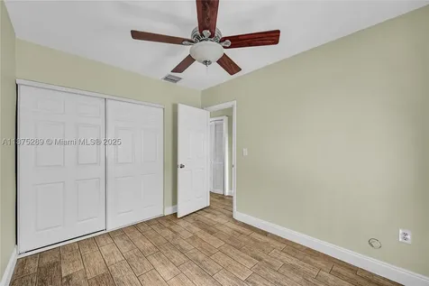17130 NE 7th Avenue North Miami Beach FL 33162