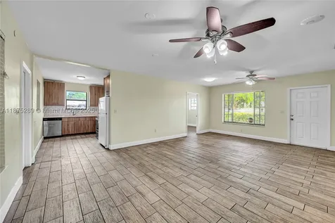 17130 NE 7th Avenue North Miami Beach FL 33162