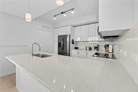 999 SW 1st Avenue Miami FL 33130