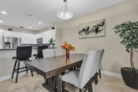 3237 NW 32nd Terrace Oakland Park FL 33309