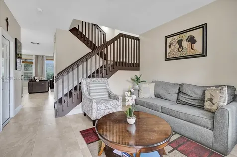 3237 NW 32nd Terrace Oakland Park FL 33309