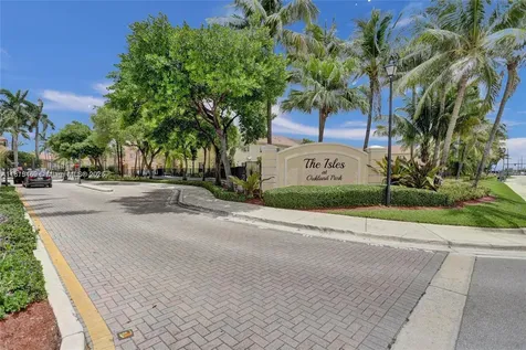 3237 NW 32nd Terrace Oakland Park FL 33309