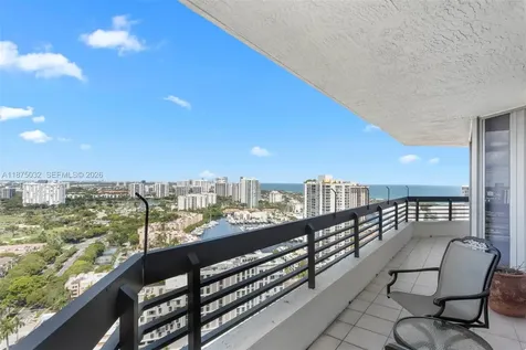 3500 Mystic Pointe Drive Aventura FL 33180