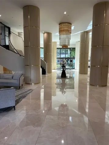 3500 Mystic Pointe Drive Aventura FL 33180