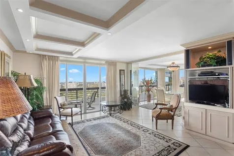 3500 Mystic Pointe Drive Aventura FL 33180