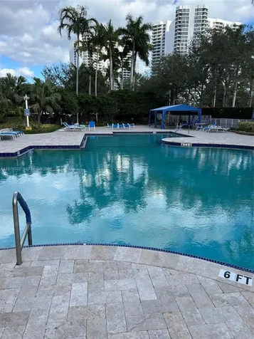 3500 Mystic Pointe Drive Aventura FL 33180