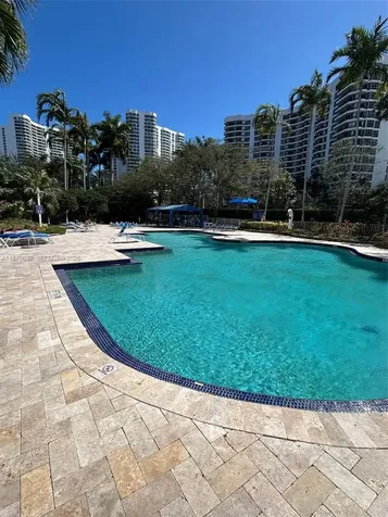 3500 Mystic Pointe Drive Aventura FL 33180
