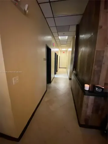 Miami FL 33196
