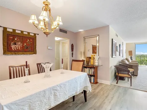 1470 NE 125th Terrace North Miami FL 33161