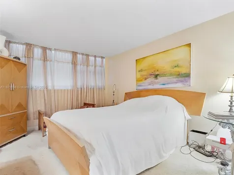 1470 NE 125th Terrace North Miami FL 33161
