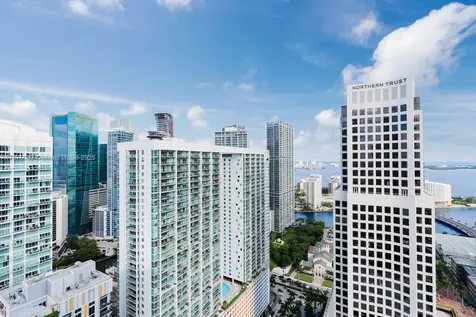 68 SE 6th Street Miami FL 33131