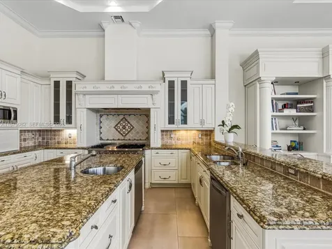 4040 Island Estates Drive Aventura FL 33160