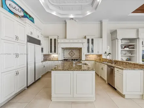 4040 Island Estates Drive Aventura FL 33160