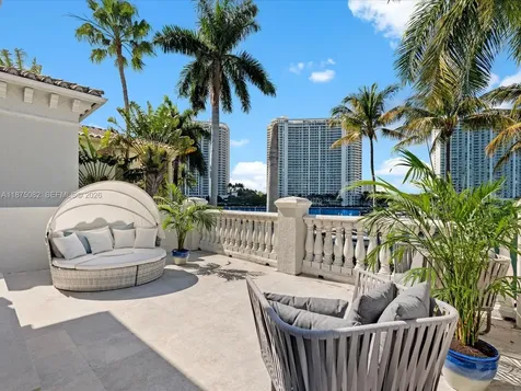 4040 Island Estates Drive Aventura FL 33160