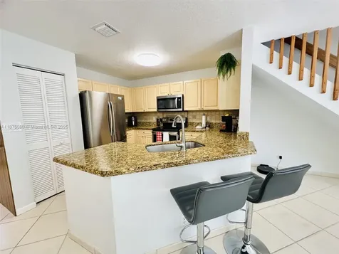 8952 NW 38th Drive Coral Springs FL 33065