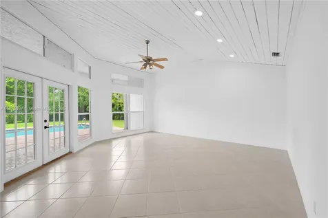 2940 SW 155th Lane Davie FL 33331