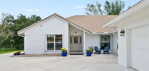 2940 SW 155th Lane Davie FL 33331