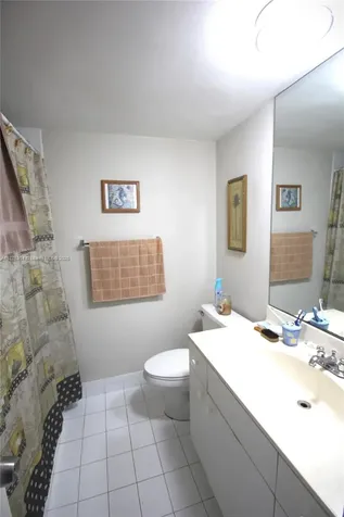 5161 Collins Avenue Miami Beach FL 33140