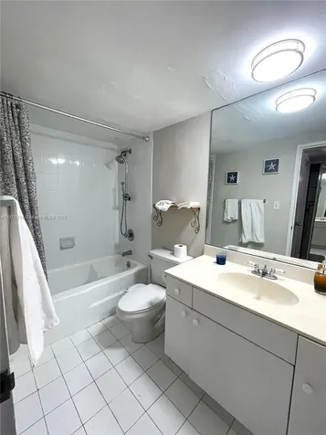 5161 Collins Avenue Miami Beach FL 33140