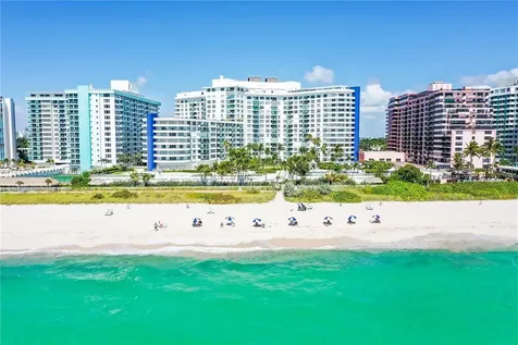 5161 Collins Avenue Miami Beach FL 33140