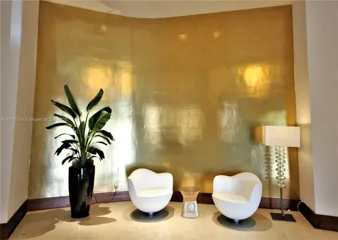 5161 Collins Avenue Miami Beach FL 33140