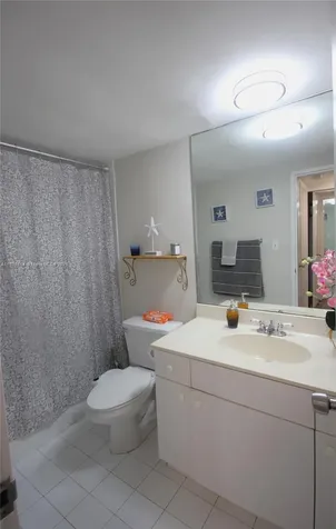 5161 Collins Avenue Miami Beach FL 33140