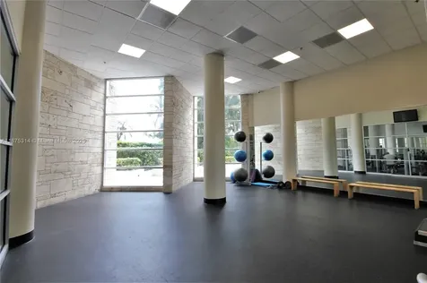 5161 Collins Avenue Miami Beach FL 33140