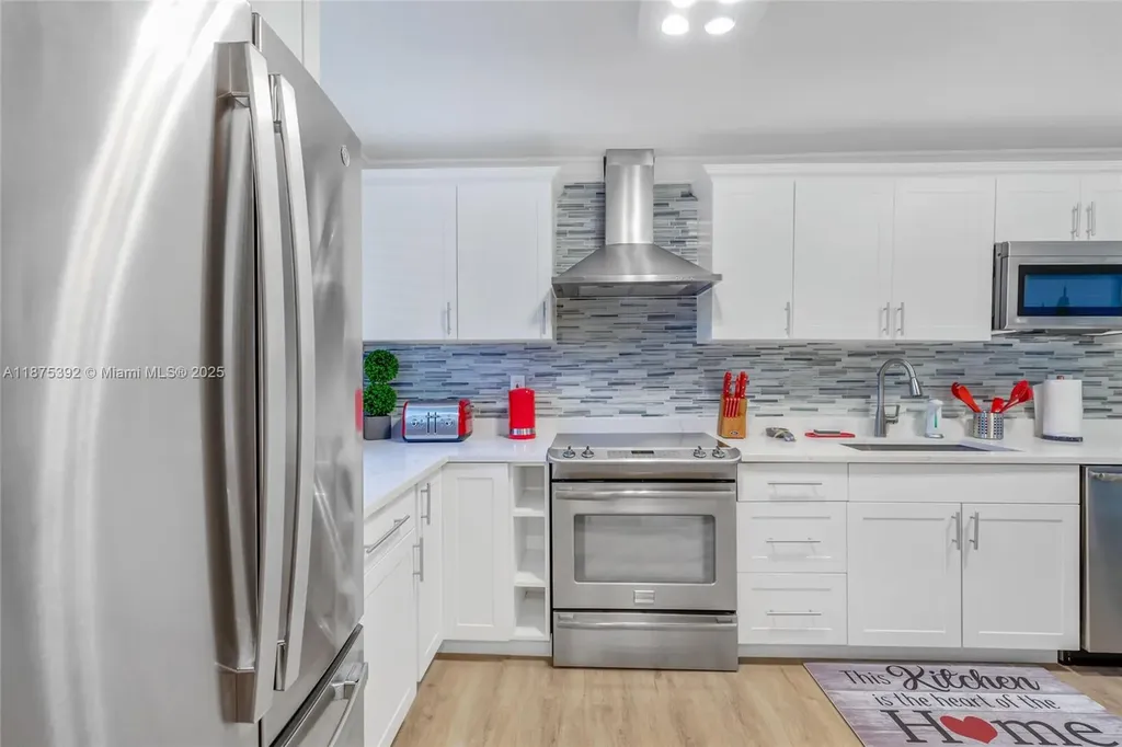 5740 NE 19th Avenue Fort Lauderdale FL 33308