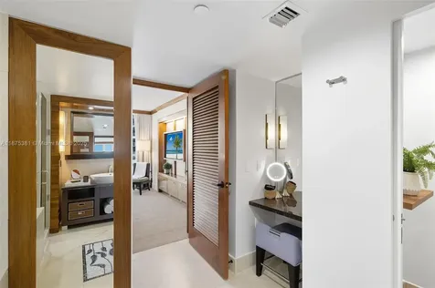 Miami Beach FL 33141