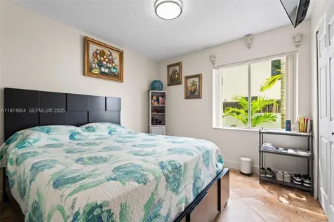 16034 SW 83rd Terrace Miami FL 33193