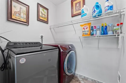 16034 SW 83rd Terrace Miami FL 33193
