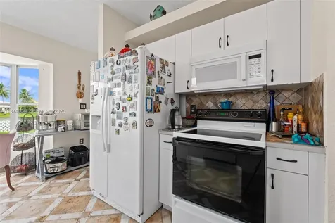 16034 SW 83rd Terrace Miami FL 33193